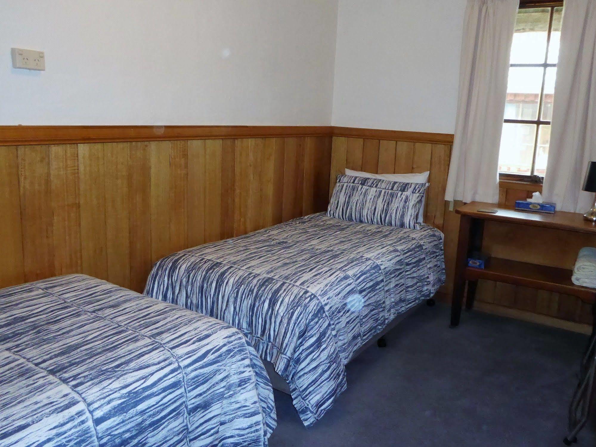 Villa Platypus Park Country Retreat à Bridport Extérieur photo